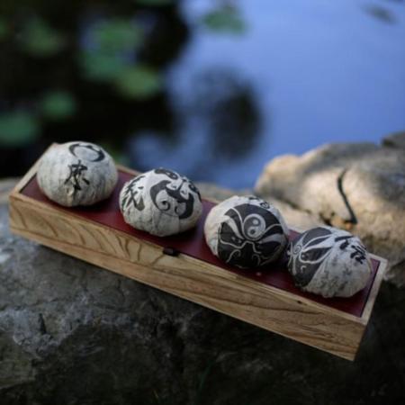 2012年勐海 乔木大叶种 京剧脸谱沱茶熟茶淘礼巴巴