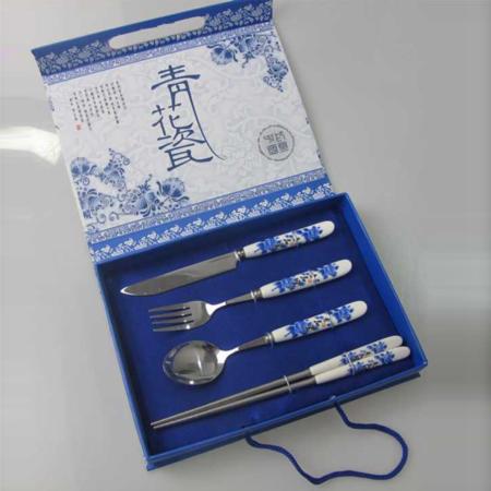 新款青花瓷4件组淘礼巴巴