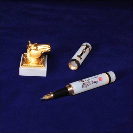 玉石精品生肖印章+钢笔淘礼巴巴